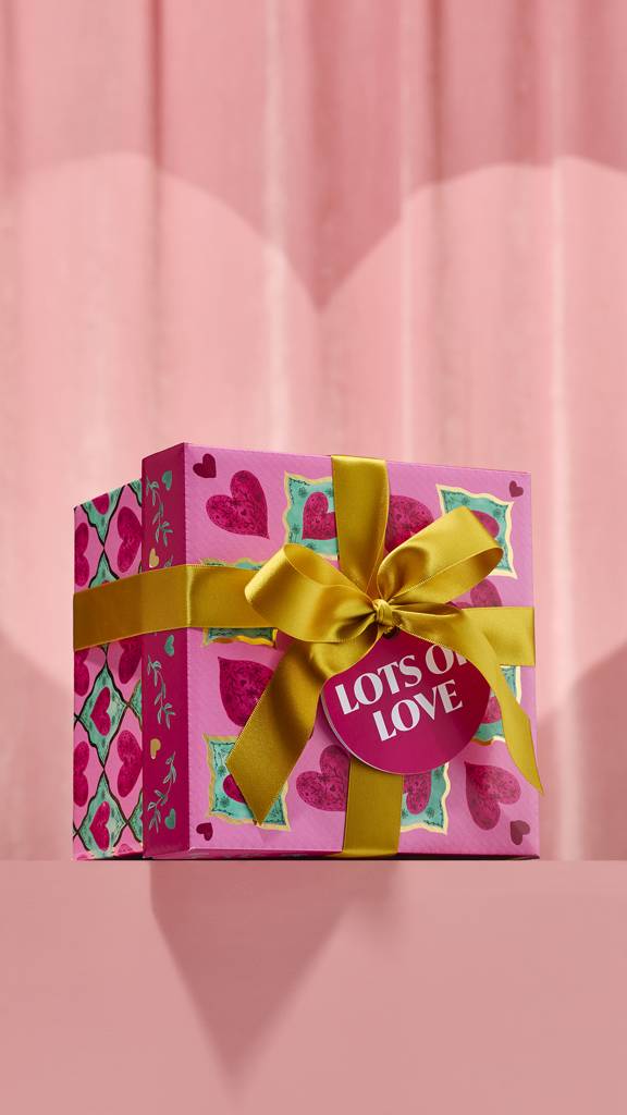 Lots Of Love - Each